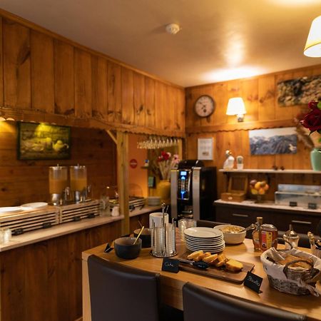 Hotel Quin Te Va Cauterets Dış mekan fotoğraf