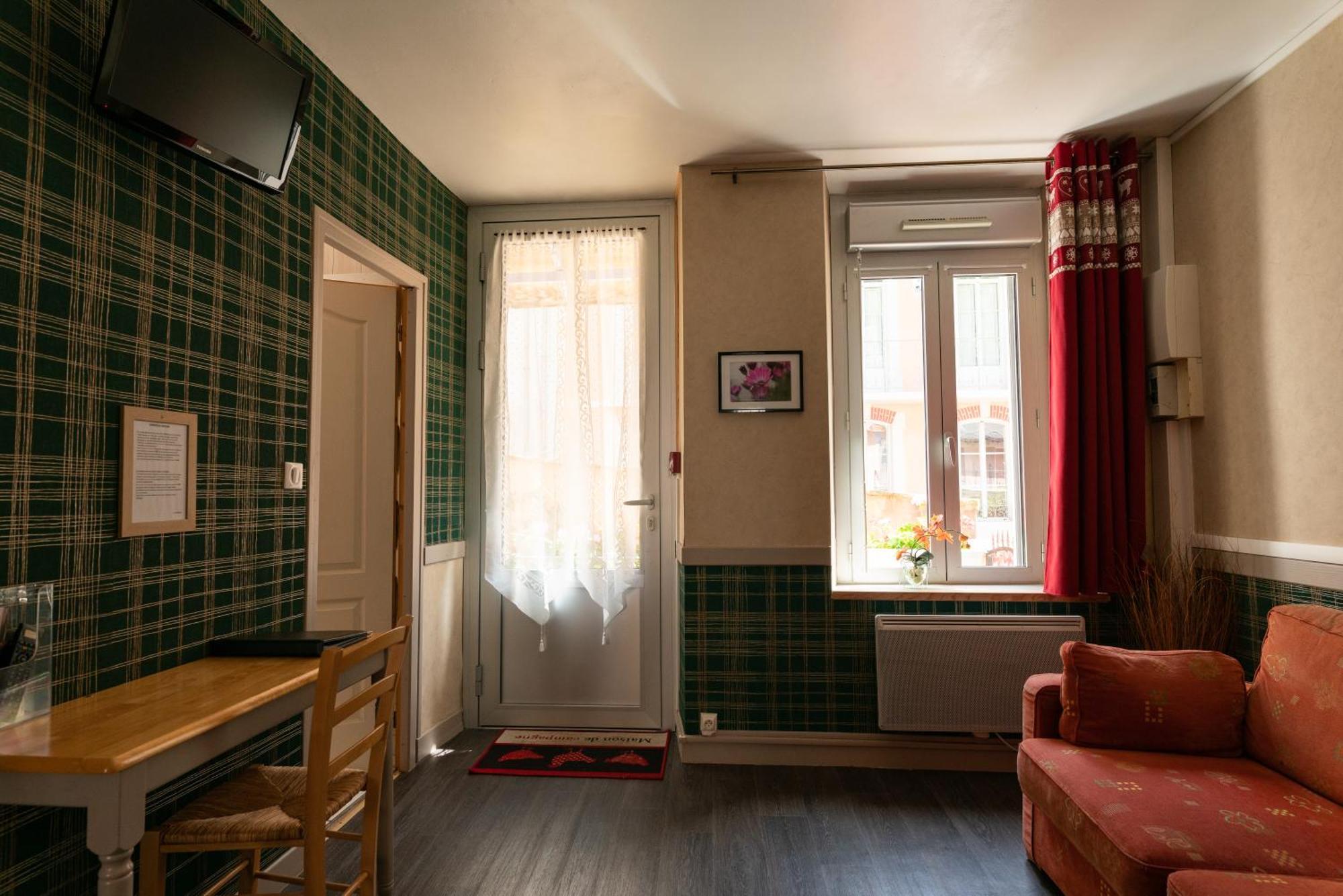 Hotel Quin Te Va Cauterets Dış mekan fotoğraf