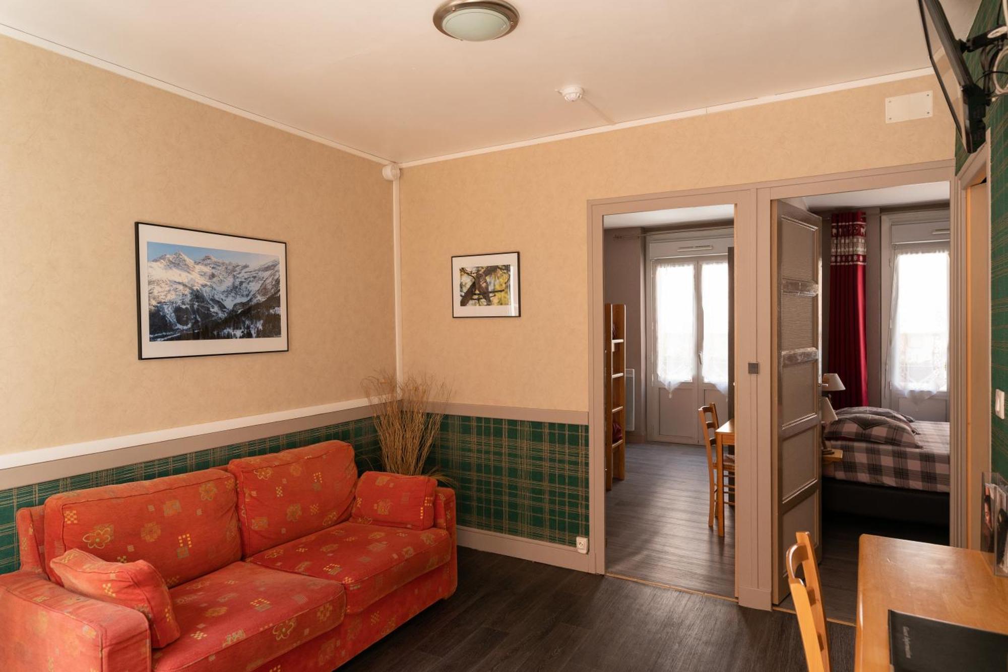 Hotel Quin Te Va Cauterets Dış mekan fotoğraf
